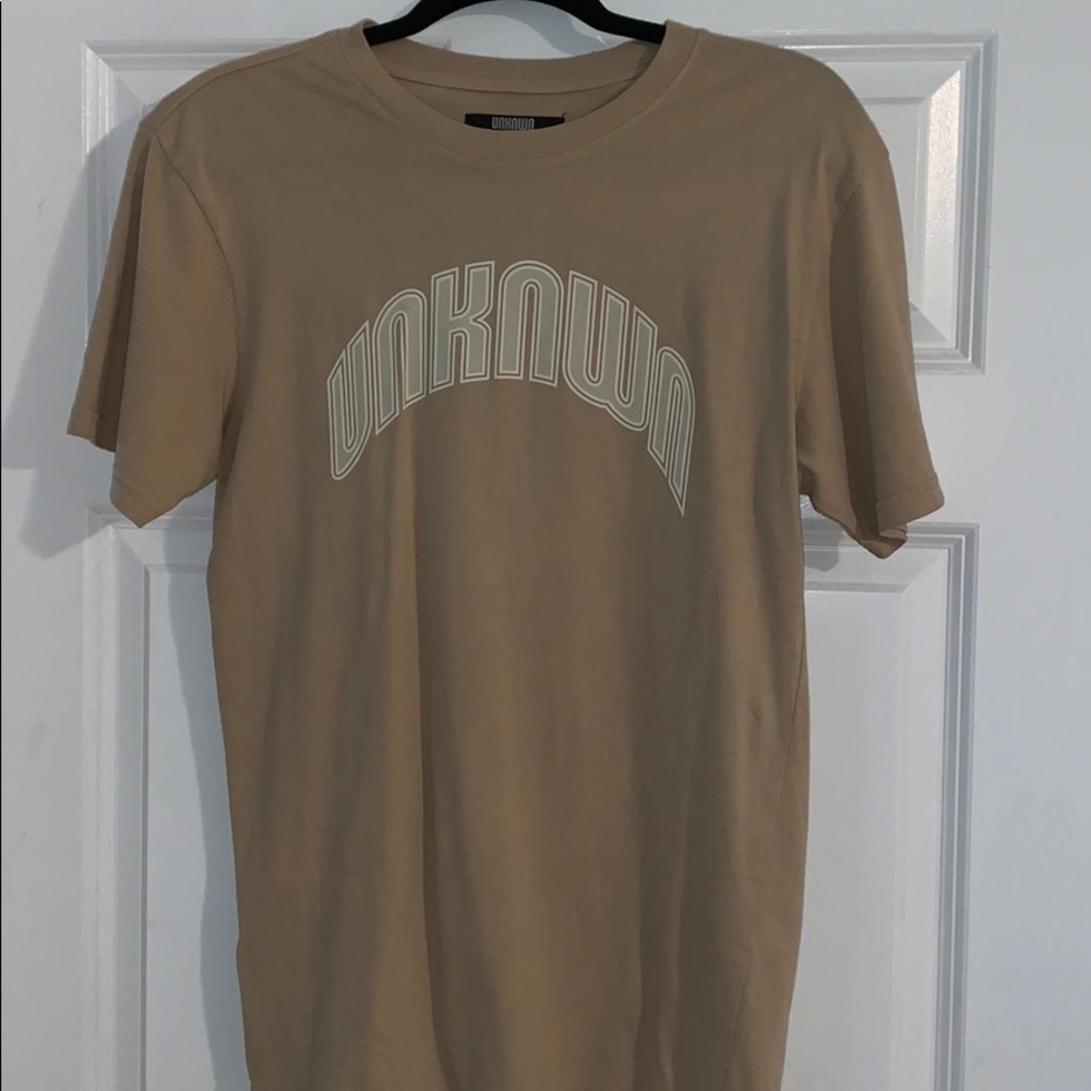 Unknwn Tee